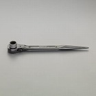 ２４ｍｍ／３５８ｍｍ　ラチェットレンチ（シノ付）