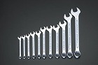 １５本組／　６‐３２ｍｍ　片目片口スパナ